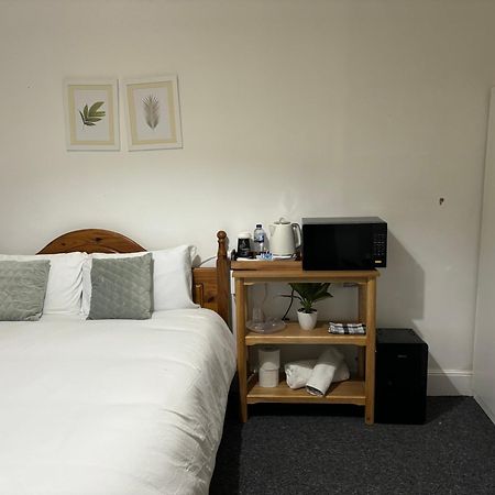 Precise Homes Ltd Wolverhampton Bagian luar foto