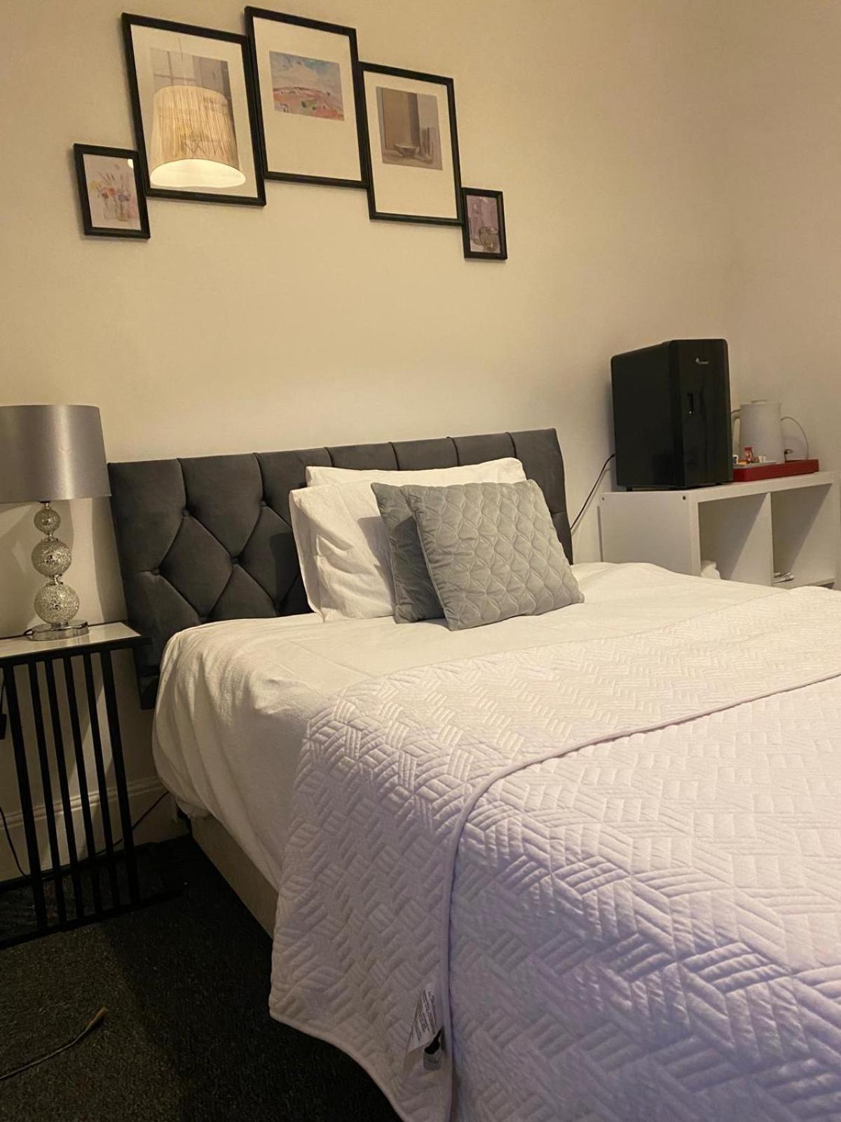 Precise Homes Ltd Wolverhampton Bagian luar foto